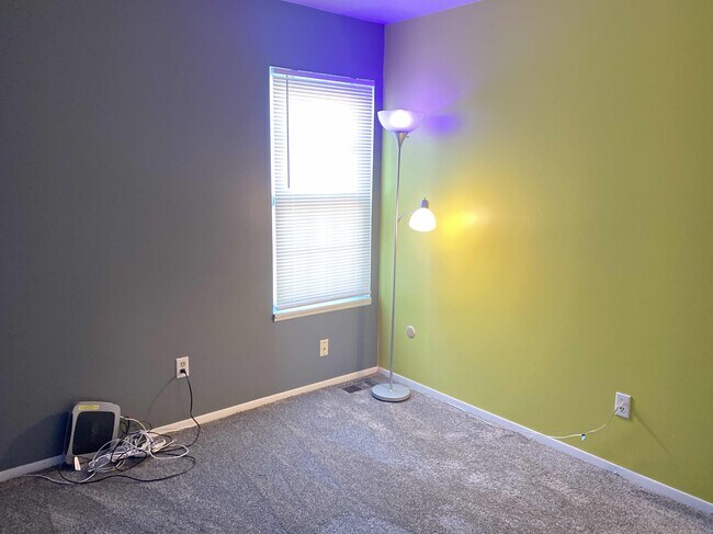 2nd Bedroom/Office - 1647 Wingate Blvd