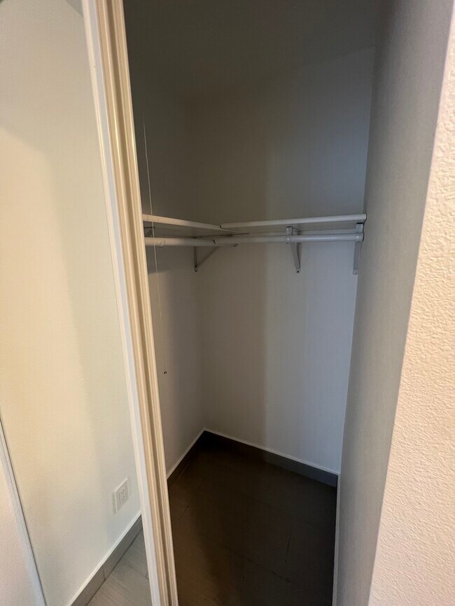 Building Photo - 1 Bedroom 1 Bath Apartment, New Construction