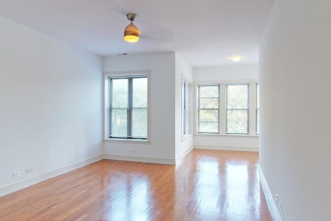 Floorplan - 5234-5244 S. Ingleside Avenue