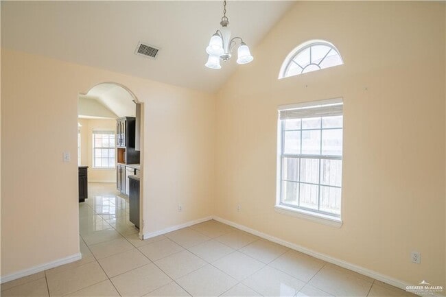 Building Photo - 22 San Gerardo St