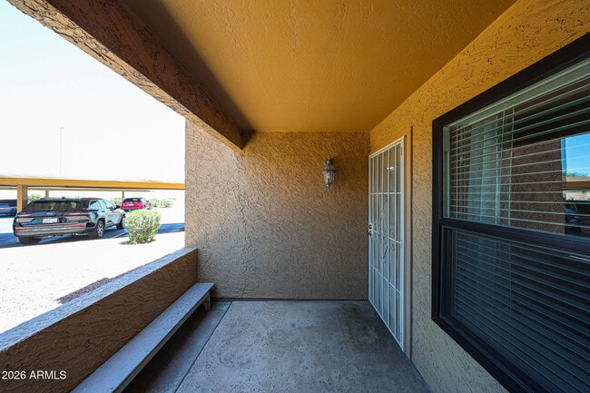 Building Photo - 8787 E Mountain View Rd