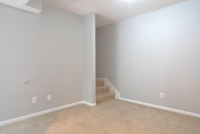 Building Photo - 3326 Yellow Sulphur Rd