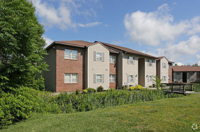 Willowbrook Terrace Apartments - Niskayuna, NY | Apartment Finder