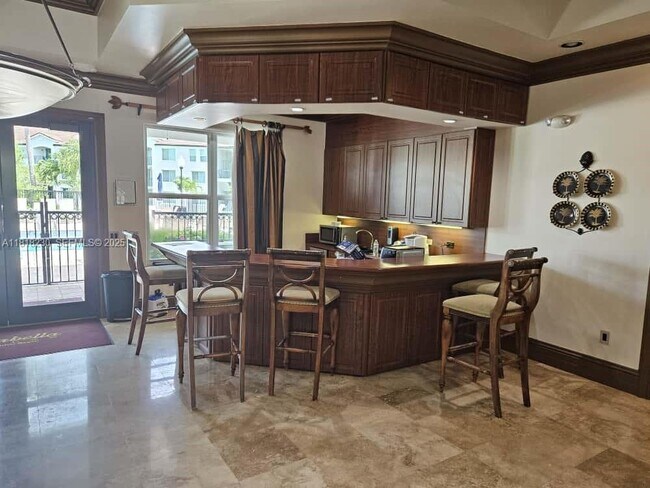 Building Photo - 207 Villa Cir