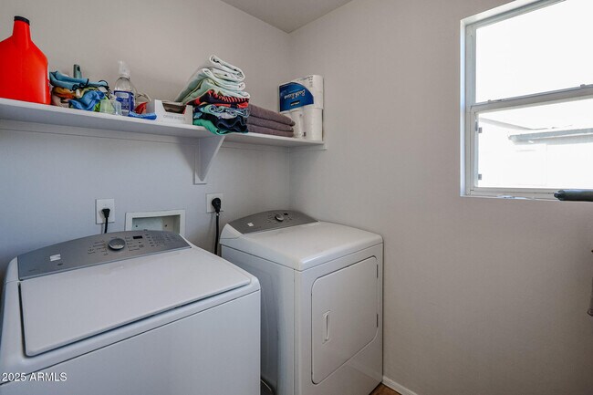 Building Photo - 35002 N 31st Ave