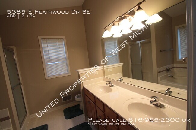 Building Photo - 5385 E Heathwood Dr SE