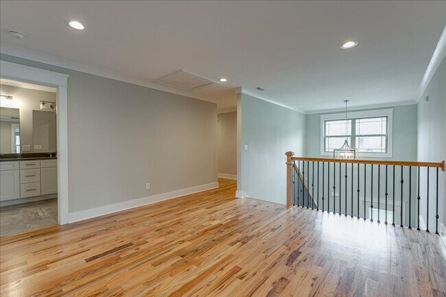 Building Photo - Beautiful, 5 bedroom Ooltewah Home!