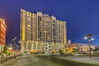 Building Photo - 150 S Las Vegas Blvd