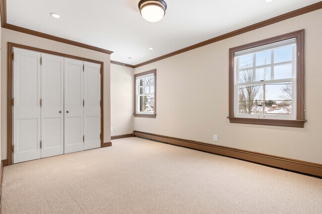 Building Photo - 103 Pleasant Ridge Rd