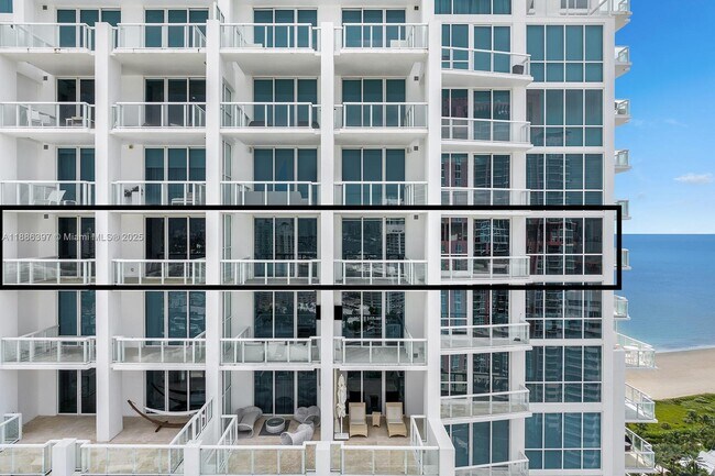 Building Photo - 50 South Pointe Dr