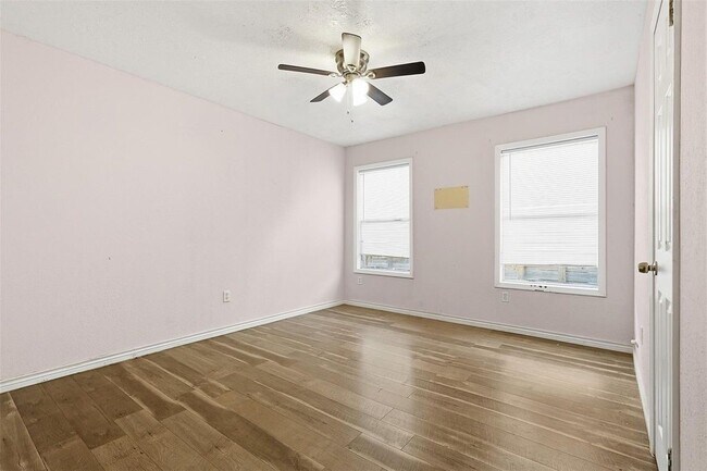 Building Photo - 8169 Garland St