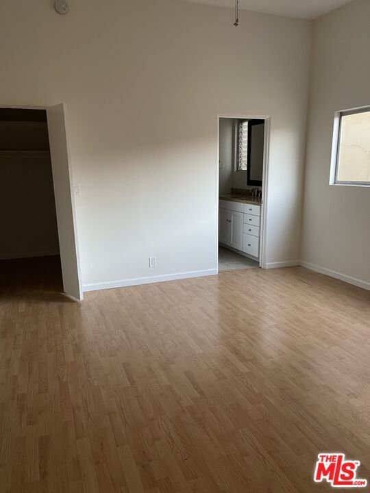 Building Photo - 9930 Durant Dr