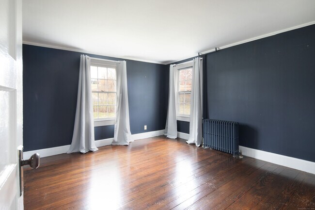 Building Photo - 126 Lime Rock Rd