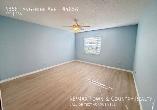 Building Photo - 4858 Tangerine Ave