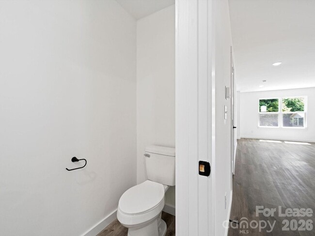 Building Photo - 2753 34th St Pl NE