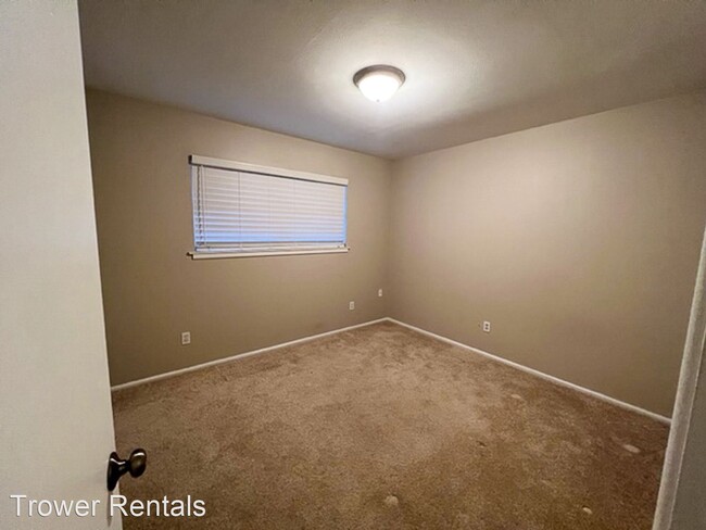 Building Photo - 3 br, 2 bath House - 3616 E 30th Street