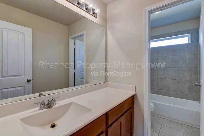 Building Photo - 3719 Don Giovanni Pl