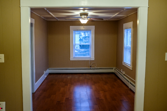 Building Photo - 60 Pleasant St