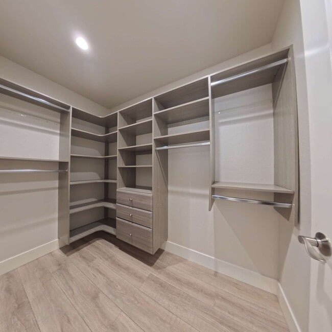 Building Photo - Highly Remodeled | Customer Closets | Gated Community