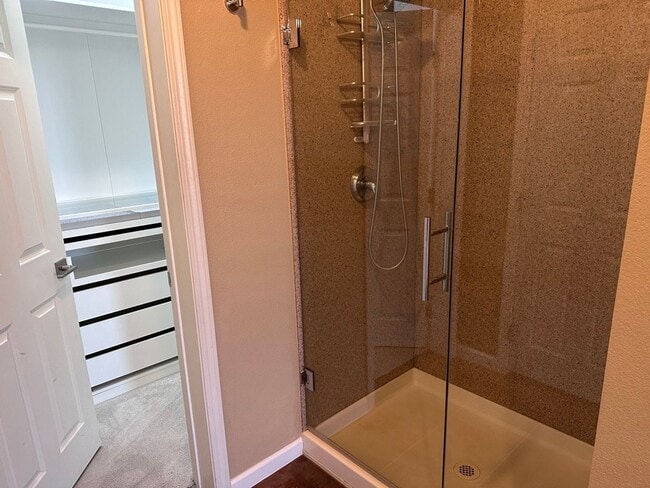 Building Photo - Gorgeous Modern 2 Bedroom 2 Bath Condo in San Jose's Japantown!