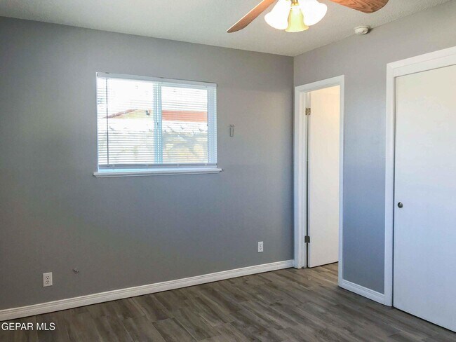 Building Photo - 3032 Orkney Rd