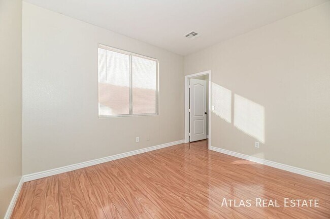 Building Photo - 4009 Bella Palermo Way