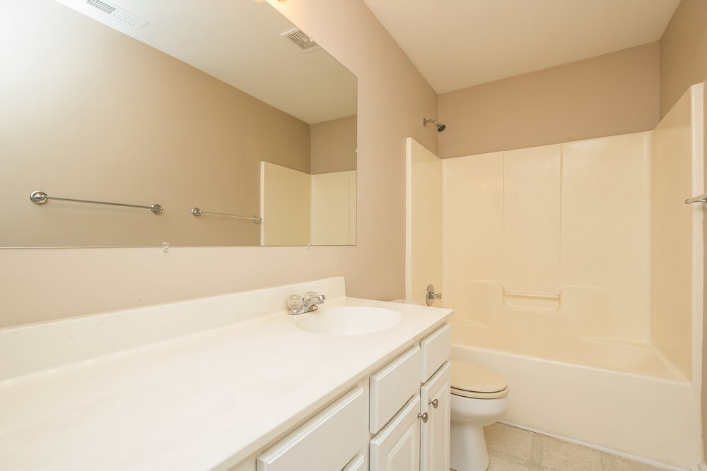 Building Photo - 417 Little River Rd