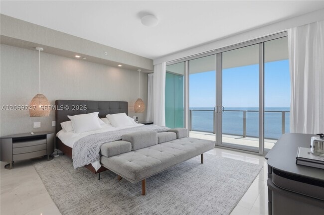 Building Photo - 360 Ocean Dr