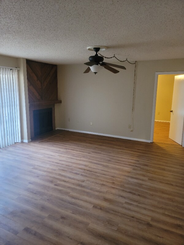 Building Photo - 12484 Abrams Rd