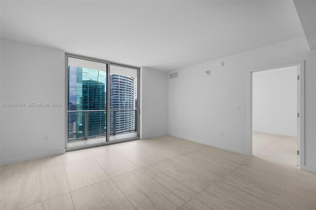 Building Photo - 77 SE 5th St