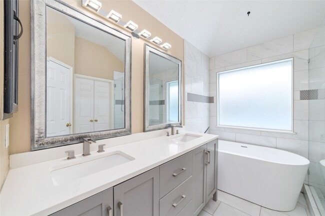 Building Photo - 10302 Rudolph Ct