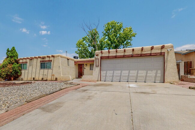 Building Photo - 7309 Coulson Dr NE