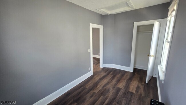 Building Photo - 177 Watson Ave