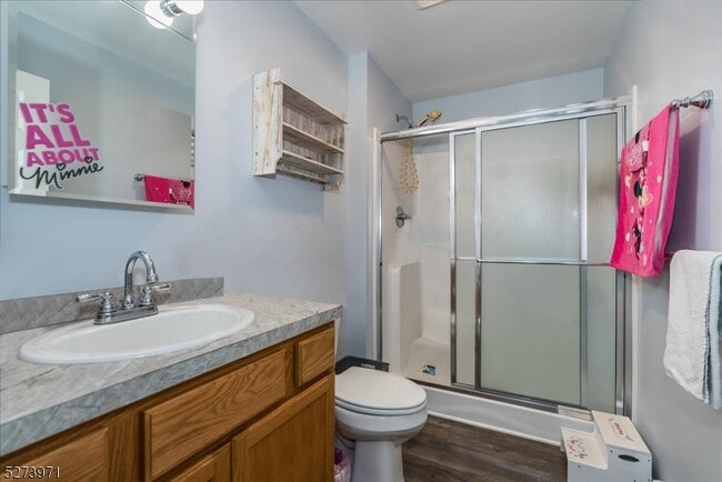 Building Photo - 153 Stag Hill Rd