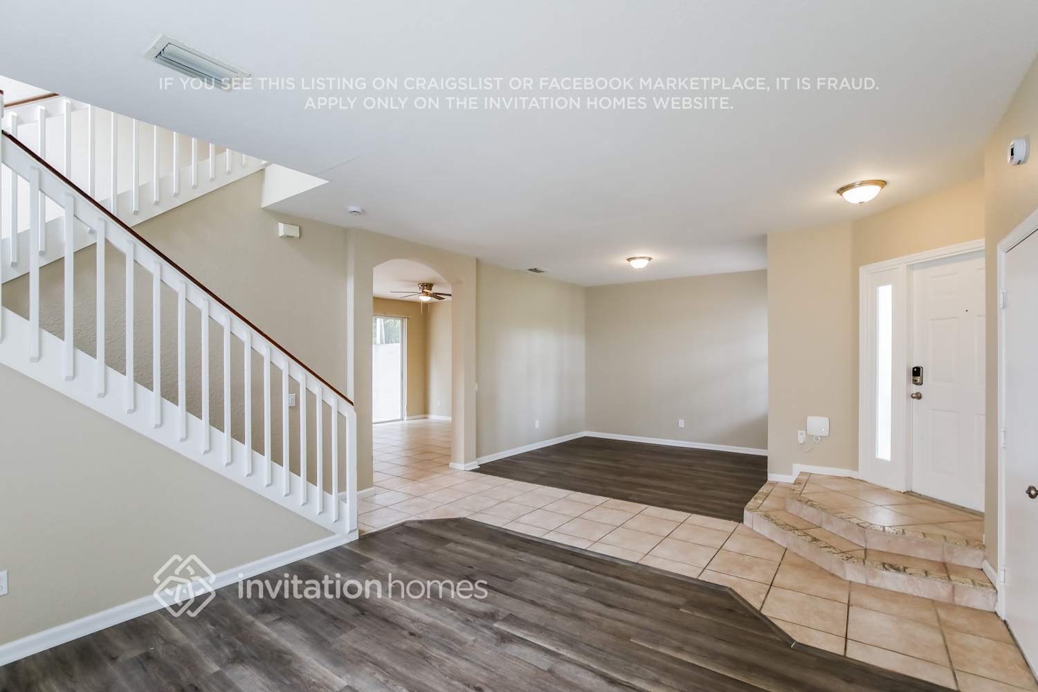 Building Photo - 5115 Crescent Moon Dr