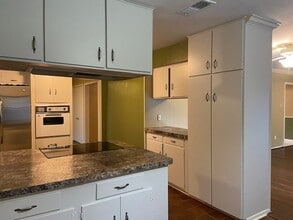 Building Photo - 10514 Haddington Dr