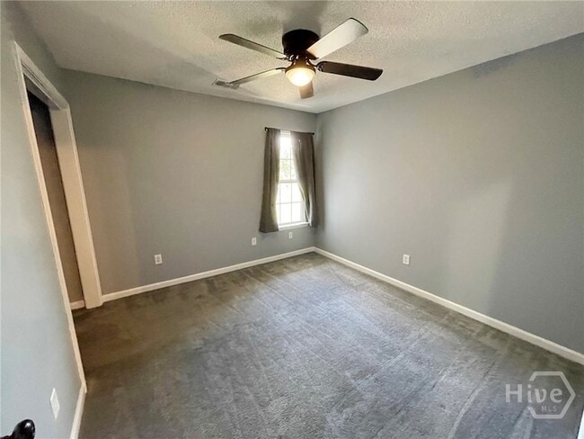 Building Photo - 119 Mustang Dr