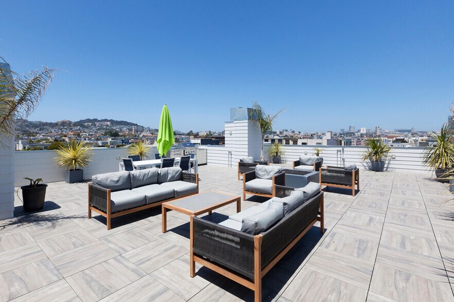 Building Photo - 134B Lexington St