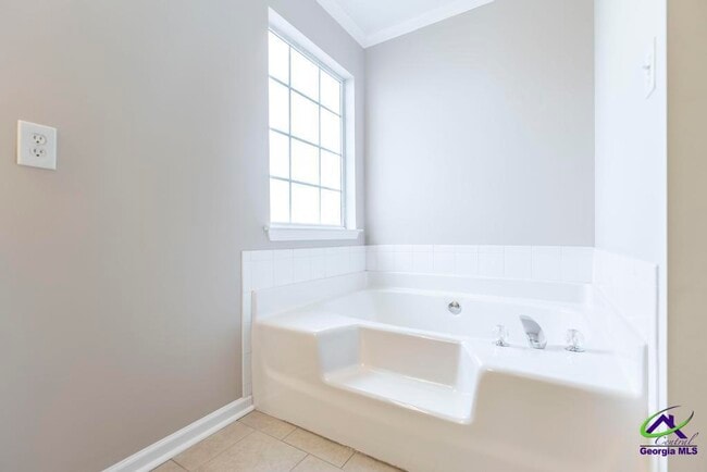 Building Photo - 462 Falkirk Dr