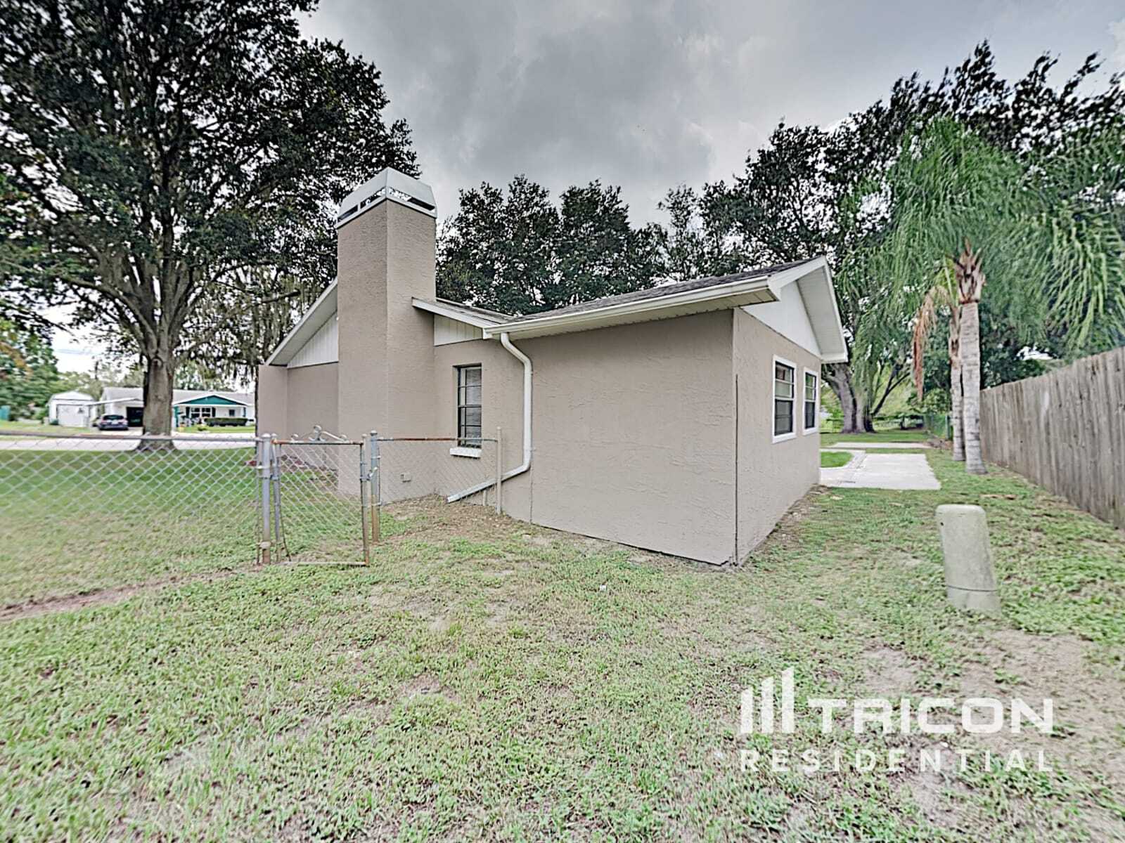 Building Photo - 7925 Cameron Cay Ct