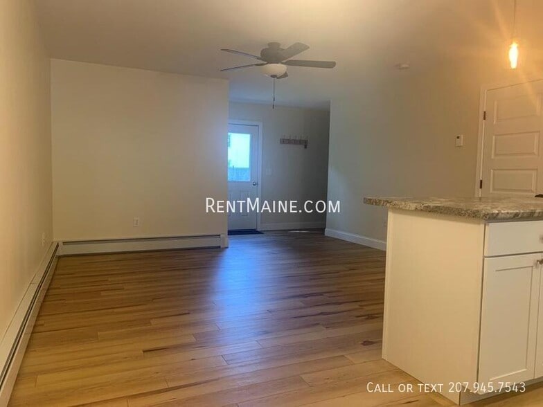 Building Photo - 50 Walter St