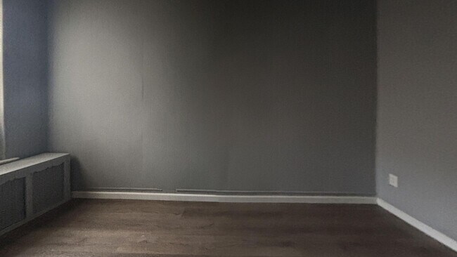 Building Photo - 3 Bedroom Modern Renovation in Chester, PA