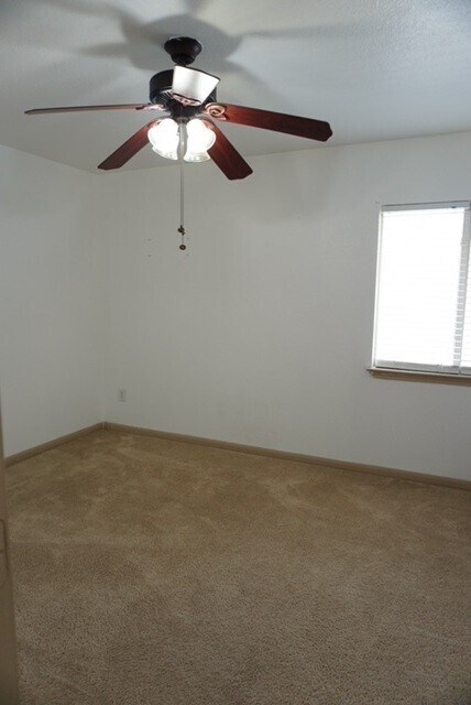 Building Photo - 20319 Little Wing Dr