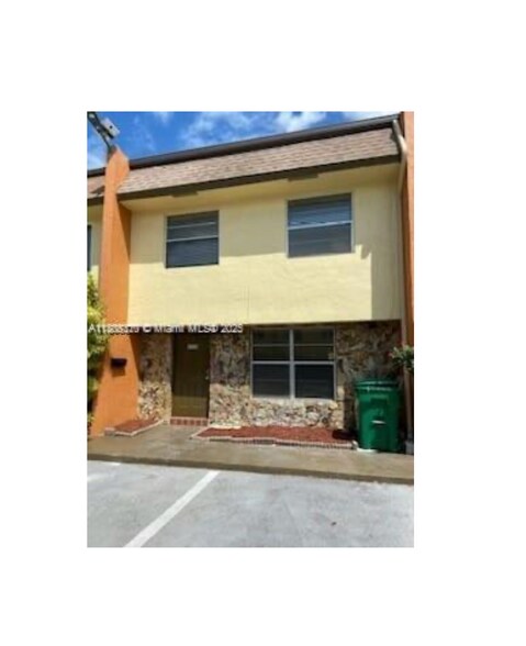 Primary Photo - 6620 SW 41st St