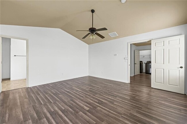 Building Photo - 578 Hardy Water Dr SE