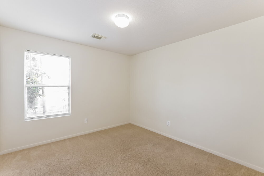 Building Photo - 12226 Carriage Oak Cir