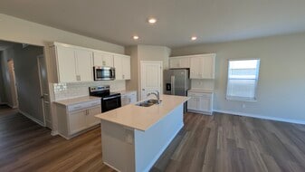Building Photo - 449 Meadows Ct