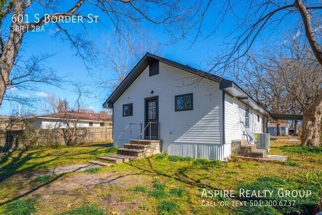 Building Photo - 601 S Border St