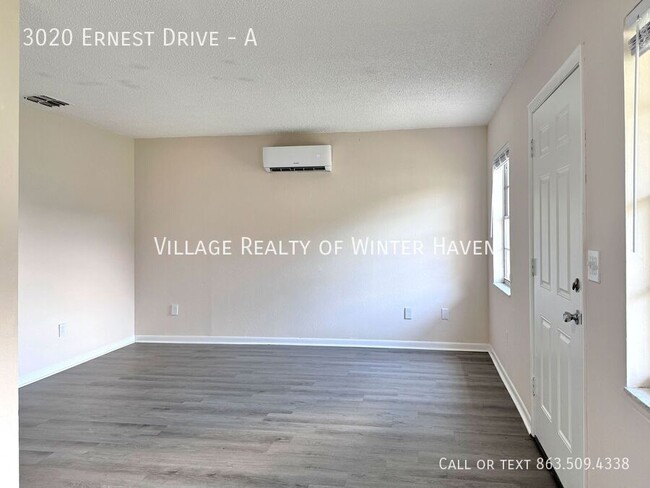 Building Photo - Budget Friendly Apartment Near Polk Parkwa...