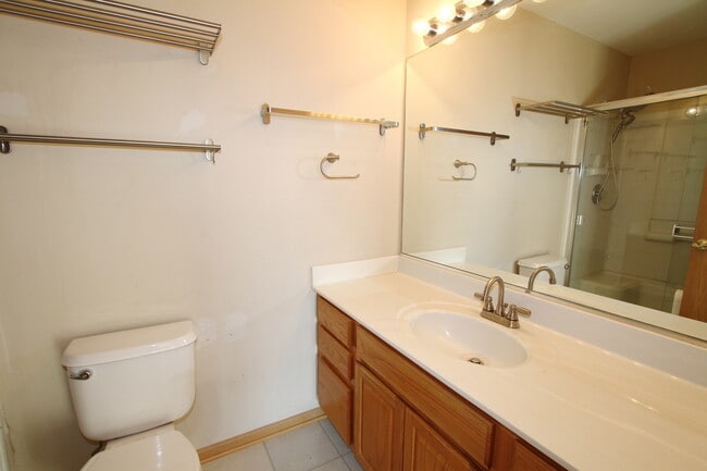 Building Photo - 3162 Cambria Ct